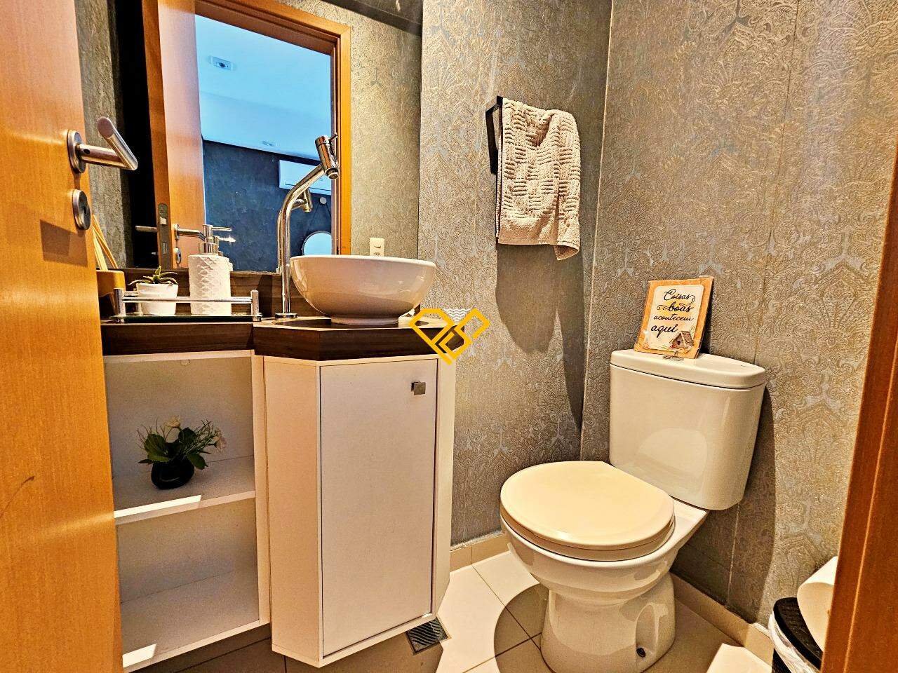 Apartamento à venda no Aparecida: Lavabo