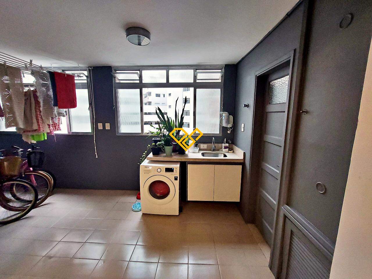 Apartamento à venda no Gonzaga: Área de serviço