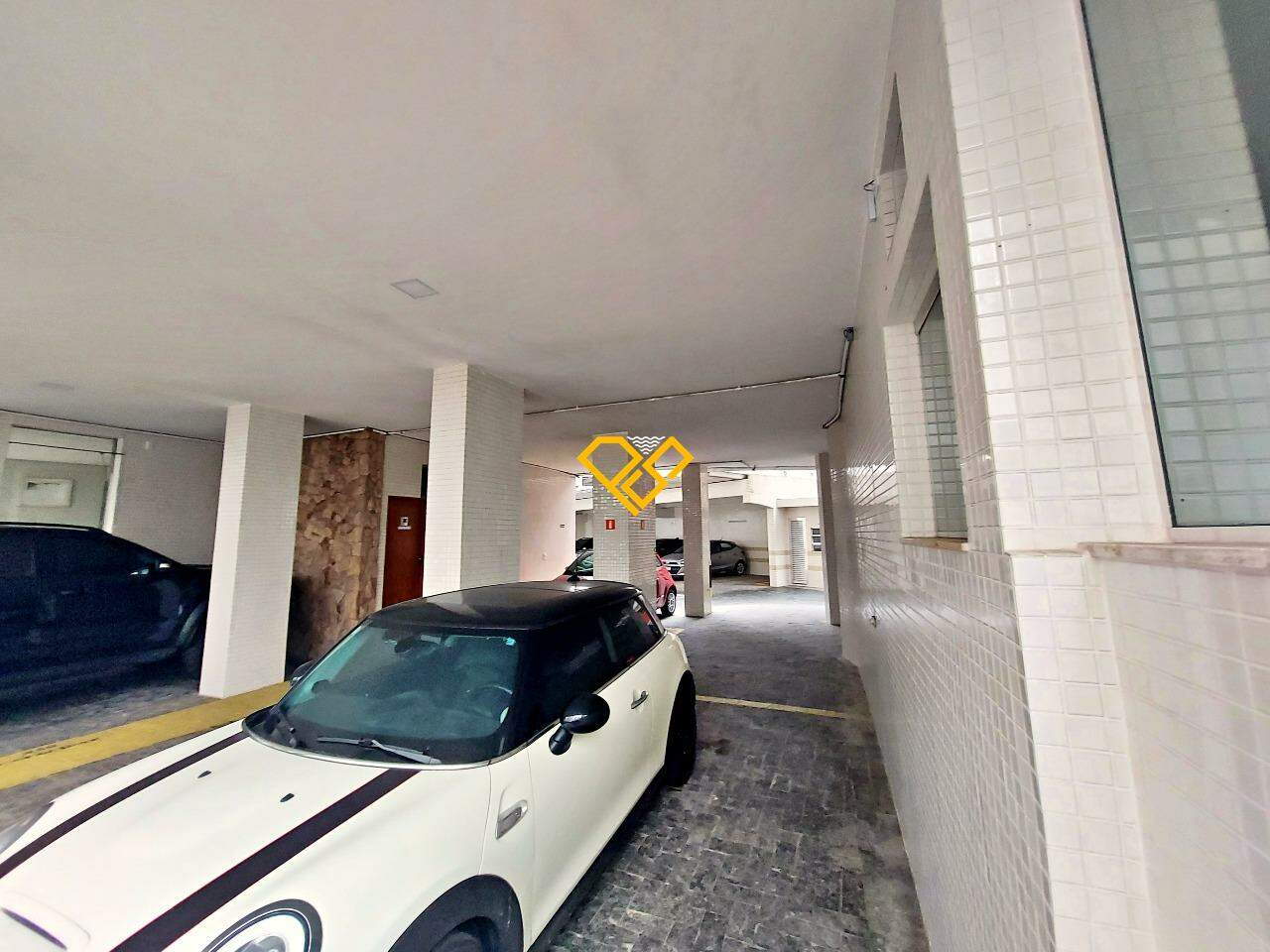 Apartamento à venda no Gonzaga: Garagem