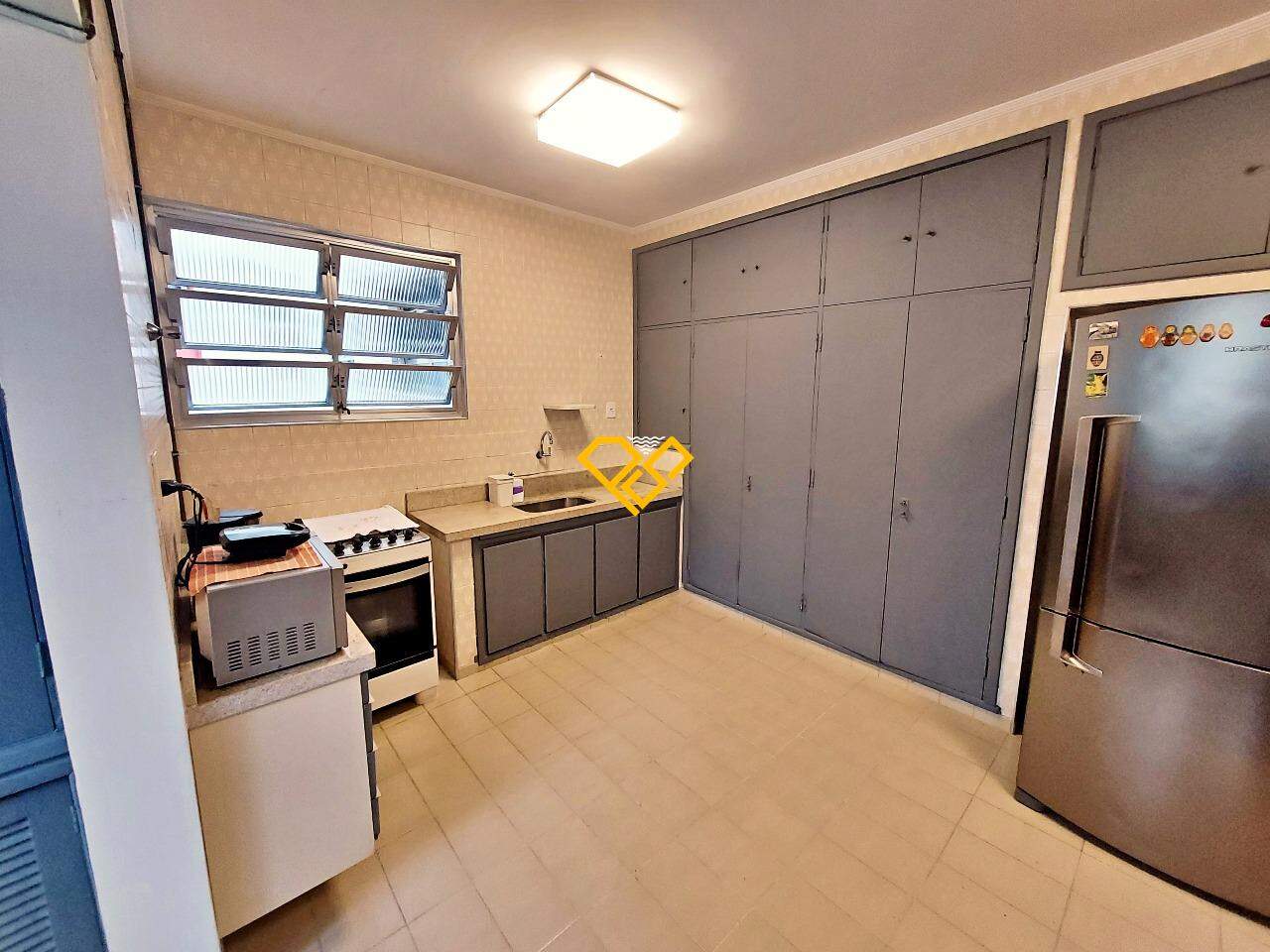 Apartamento à venda no Gonzaga: Cozinha