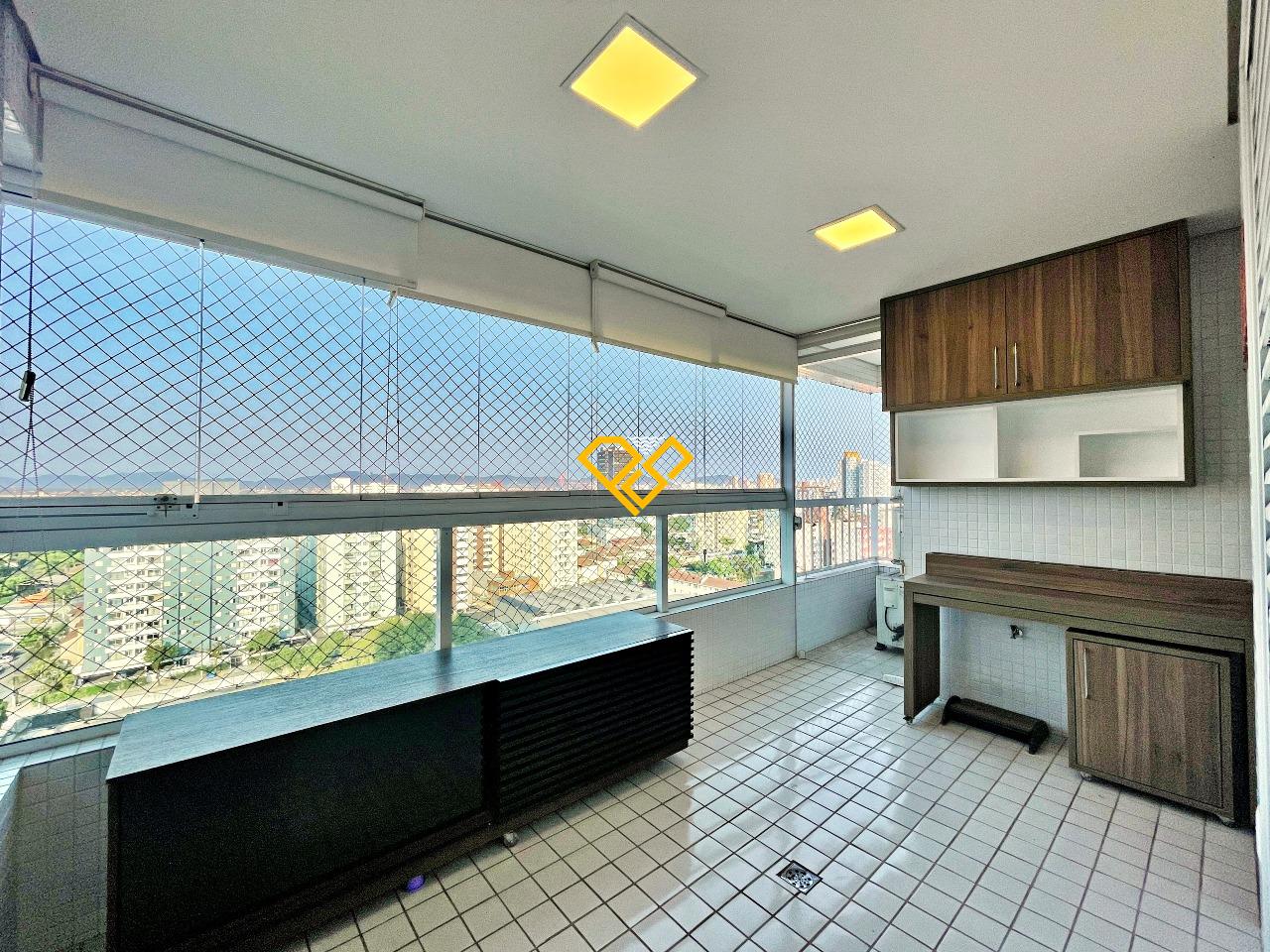 Apartamento para aluguel no Vila Mathias: Varanda