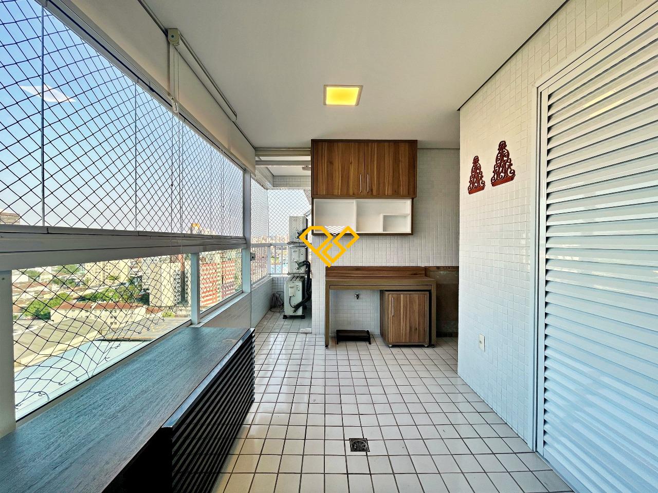 Apartamento para aluguel no Vila Mathias: Varanda