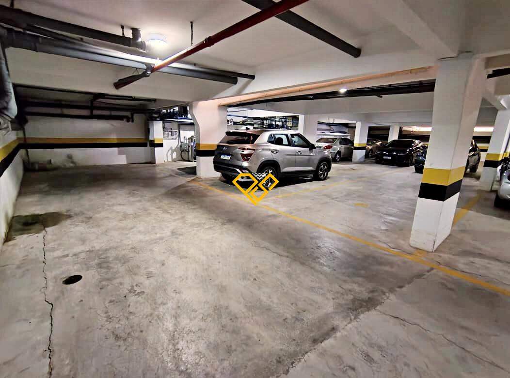 Apartamento à venda no Boqueirão: Garagem