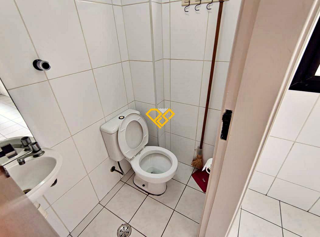 Apartamento à venda no Boqueirão: Wc de serviço
