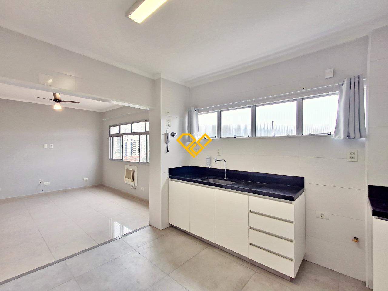 Apartamento à venda no Campo Grande: Cozinha