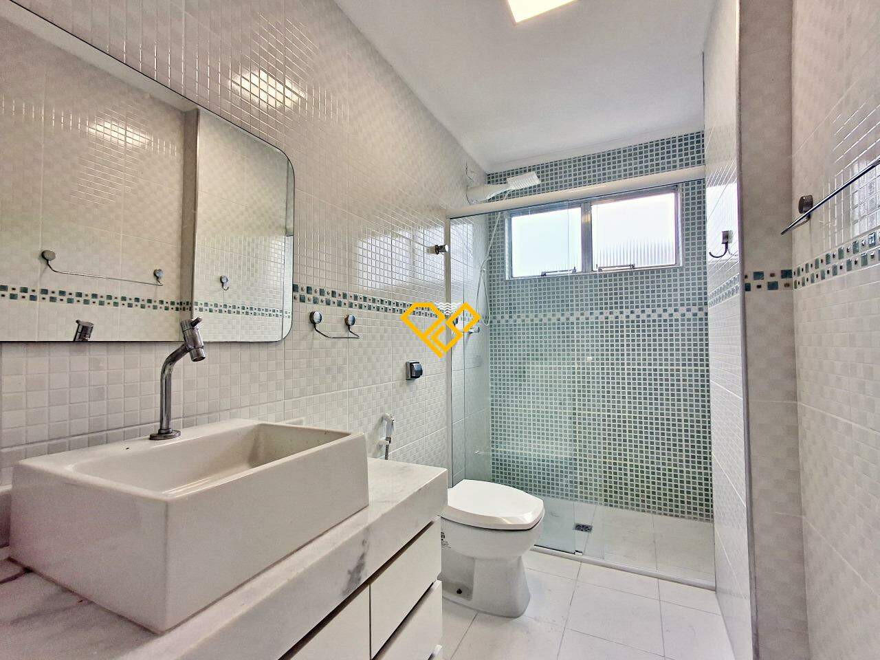 Apartamento à venda no Campo Grande: Wc social