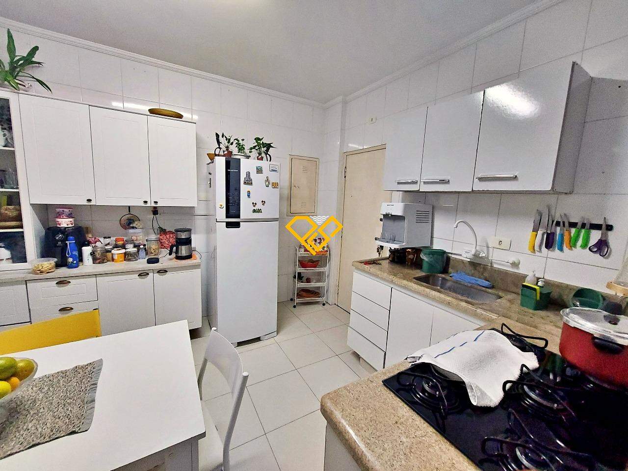 Apartamento à venda no Aparecida: Cozinha