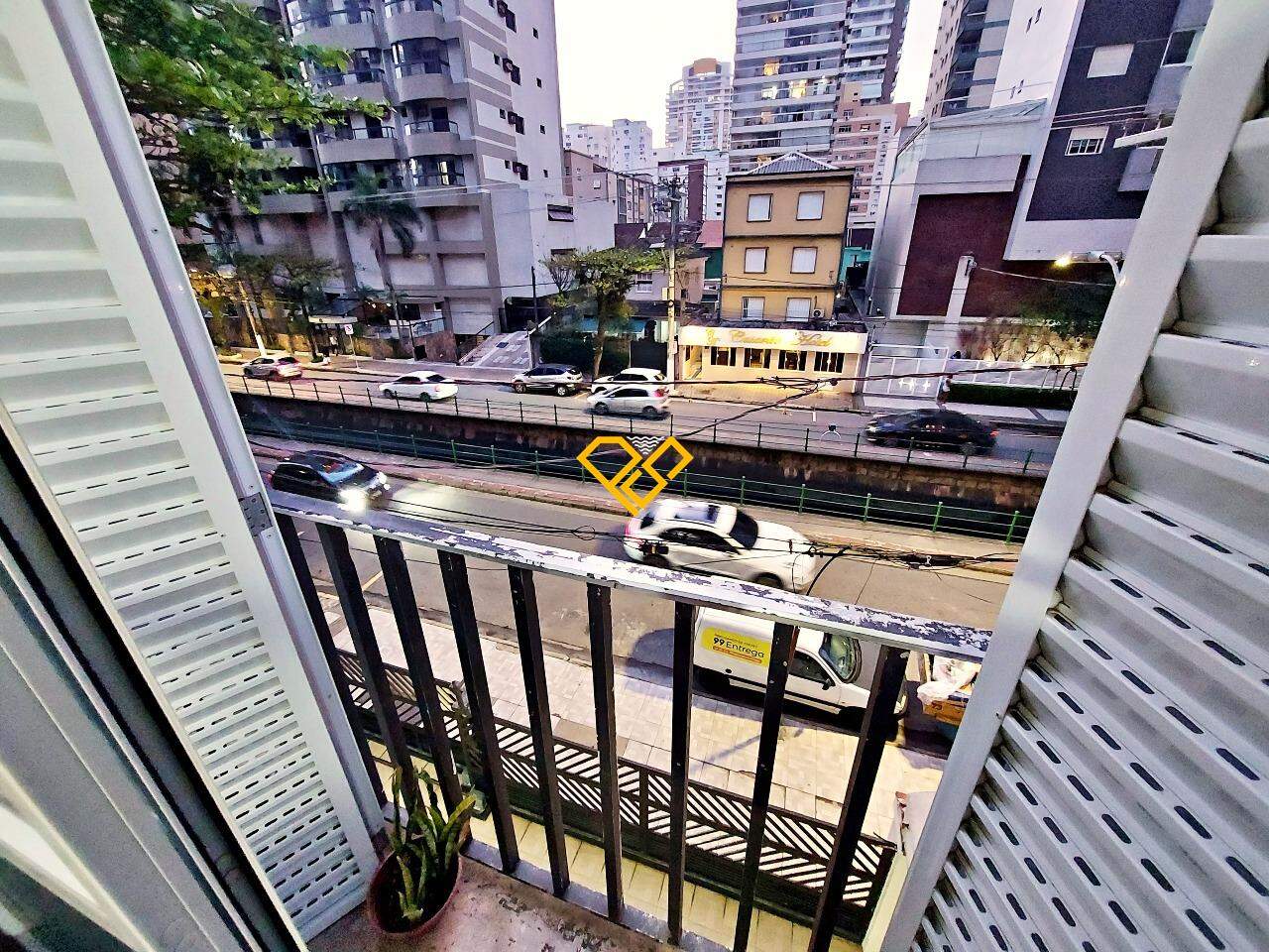 Apartamento à venda no Aparecida: Varanda