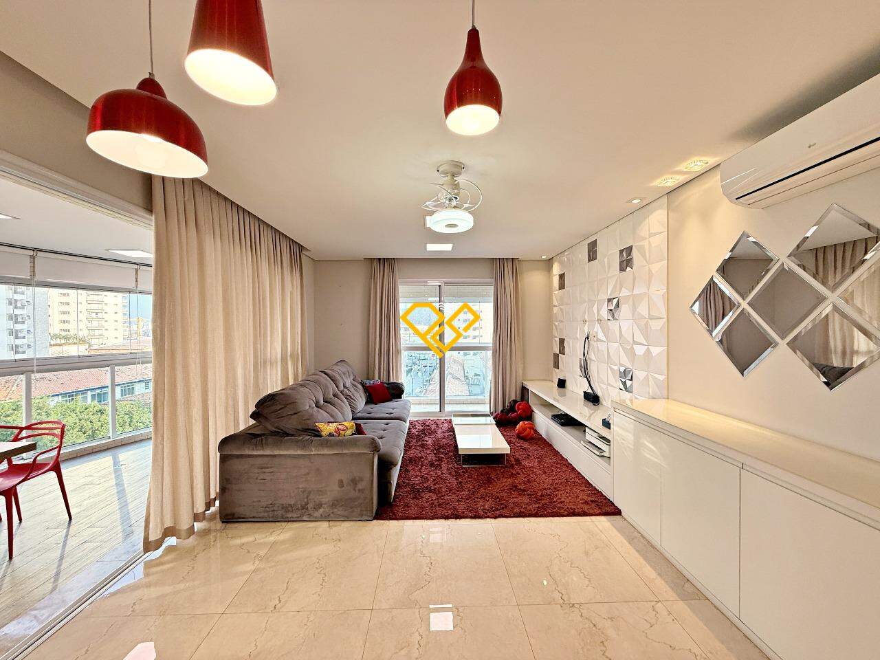 Apartamento à venda no Ponta da Praia: Sala