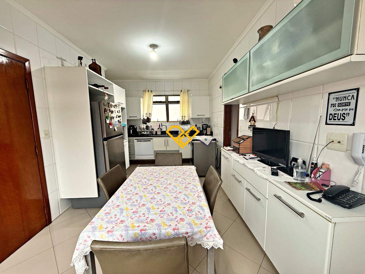 Apartamento à venda no Aparecida: Cozinha