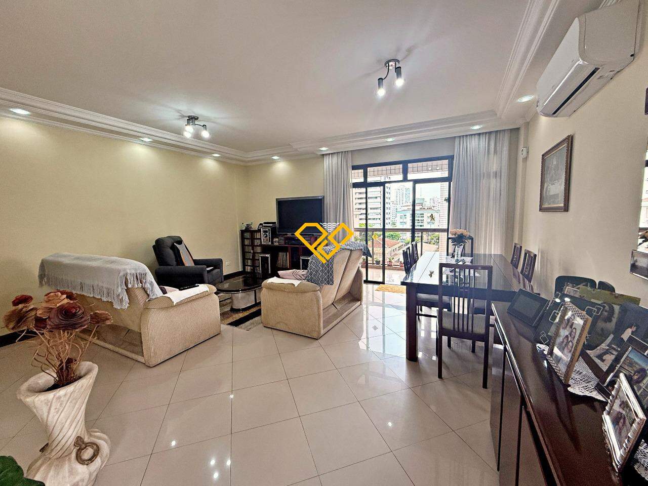 Apartamento à venda no Aparecida: Sala