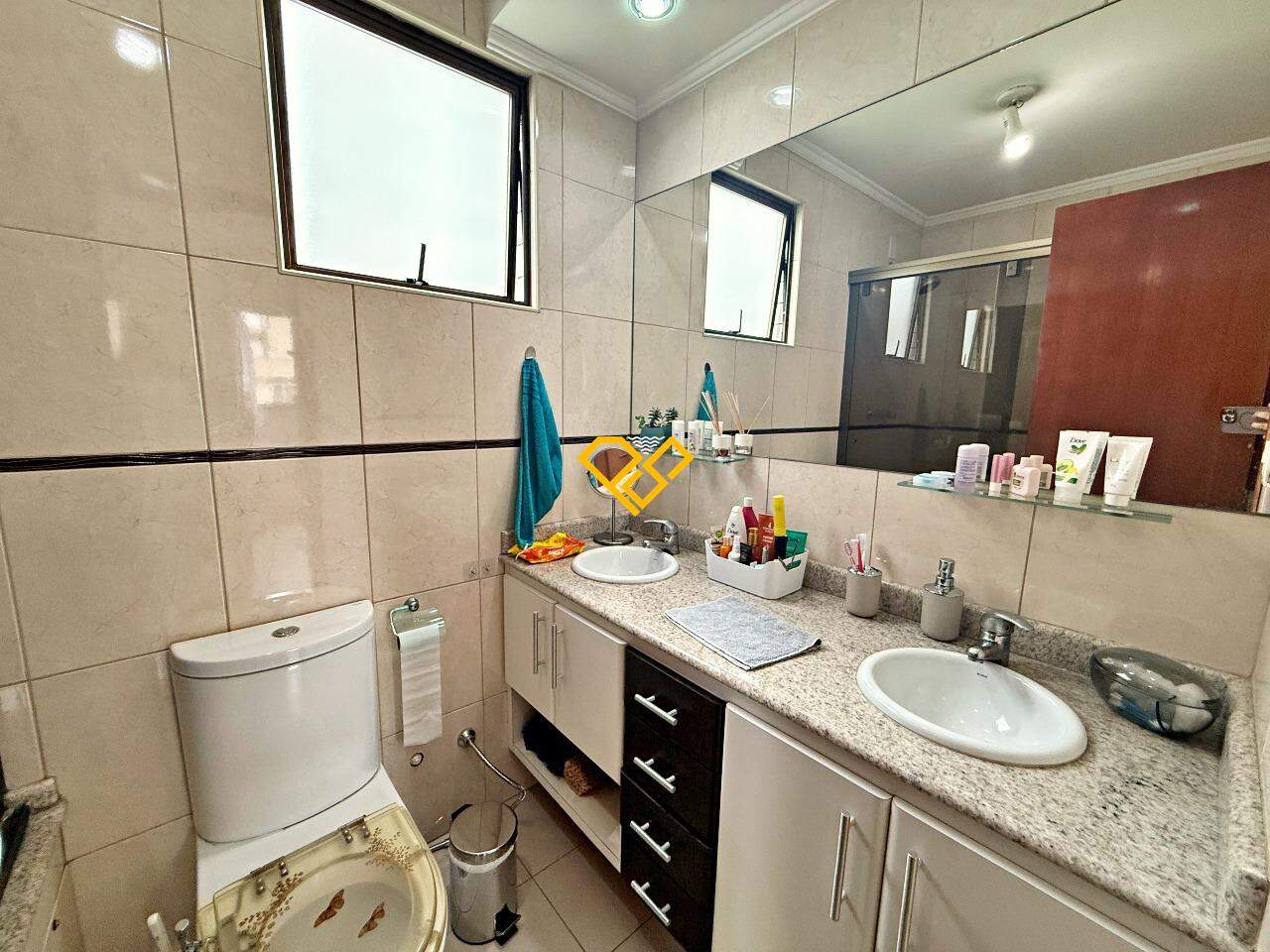 Apartamento à venda no Aparecida: Wc suíte 1