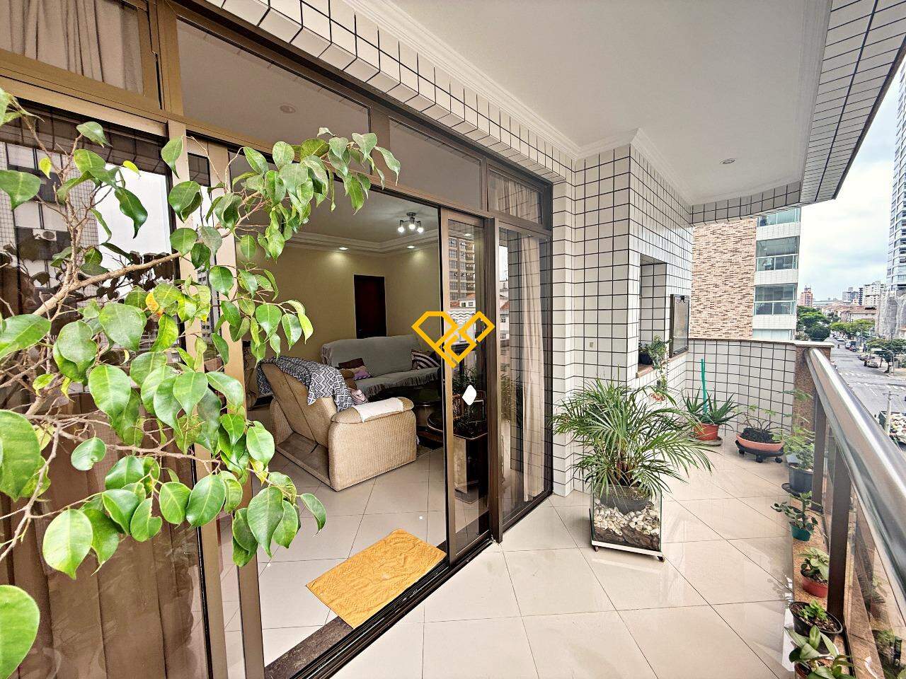 Apartamento à venda no Aparecida: Varanda
