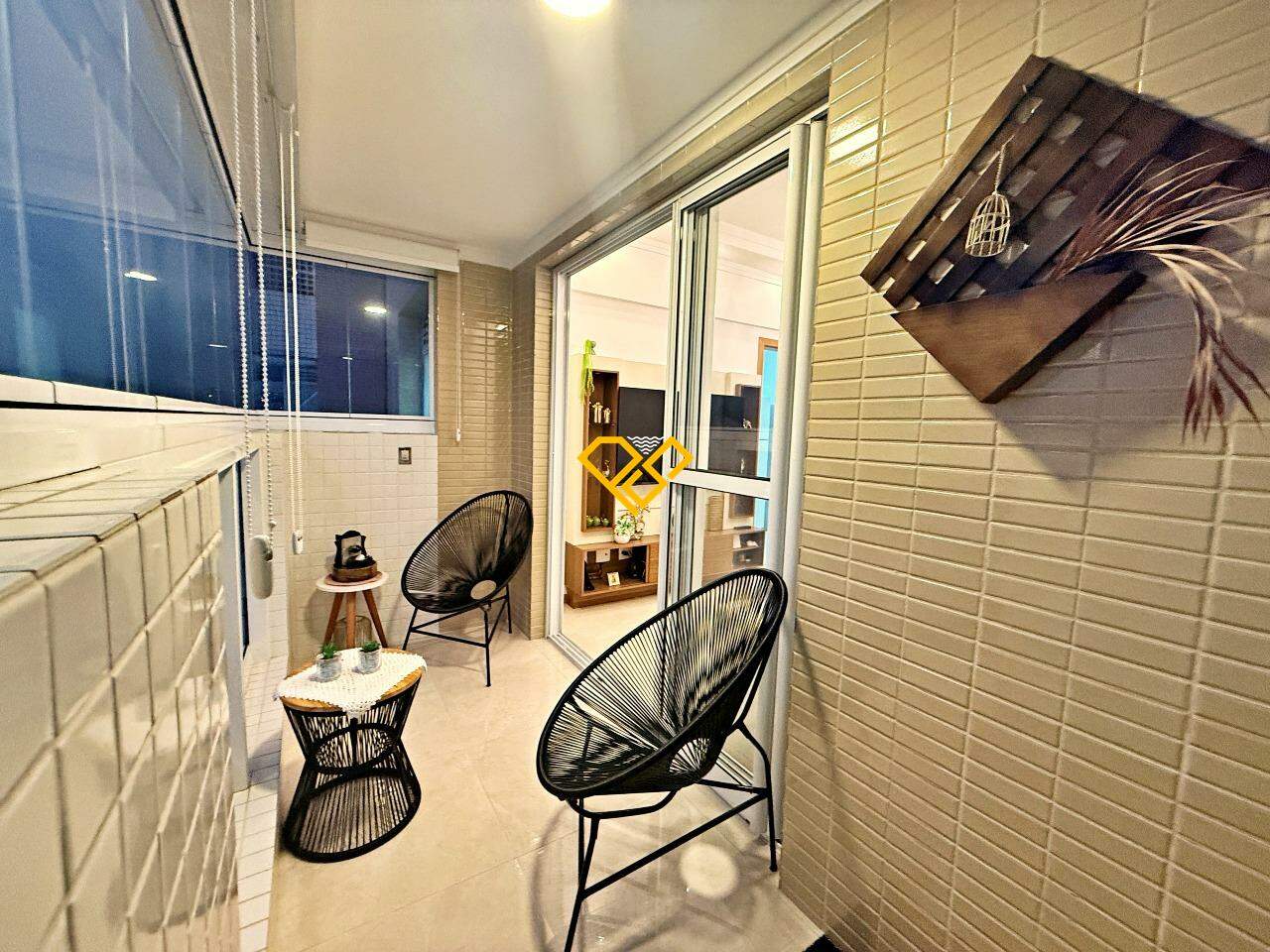Apartamento à venda no Campo Grande: Varanda