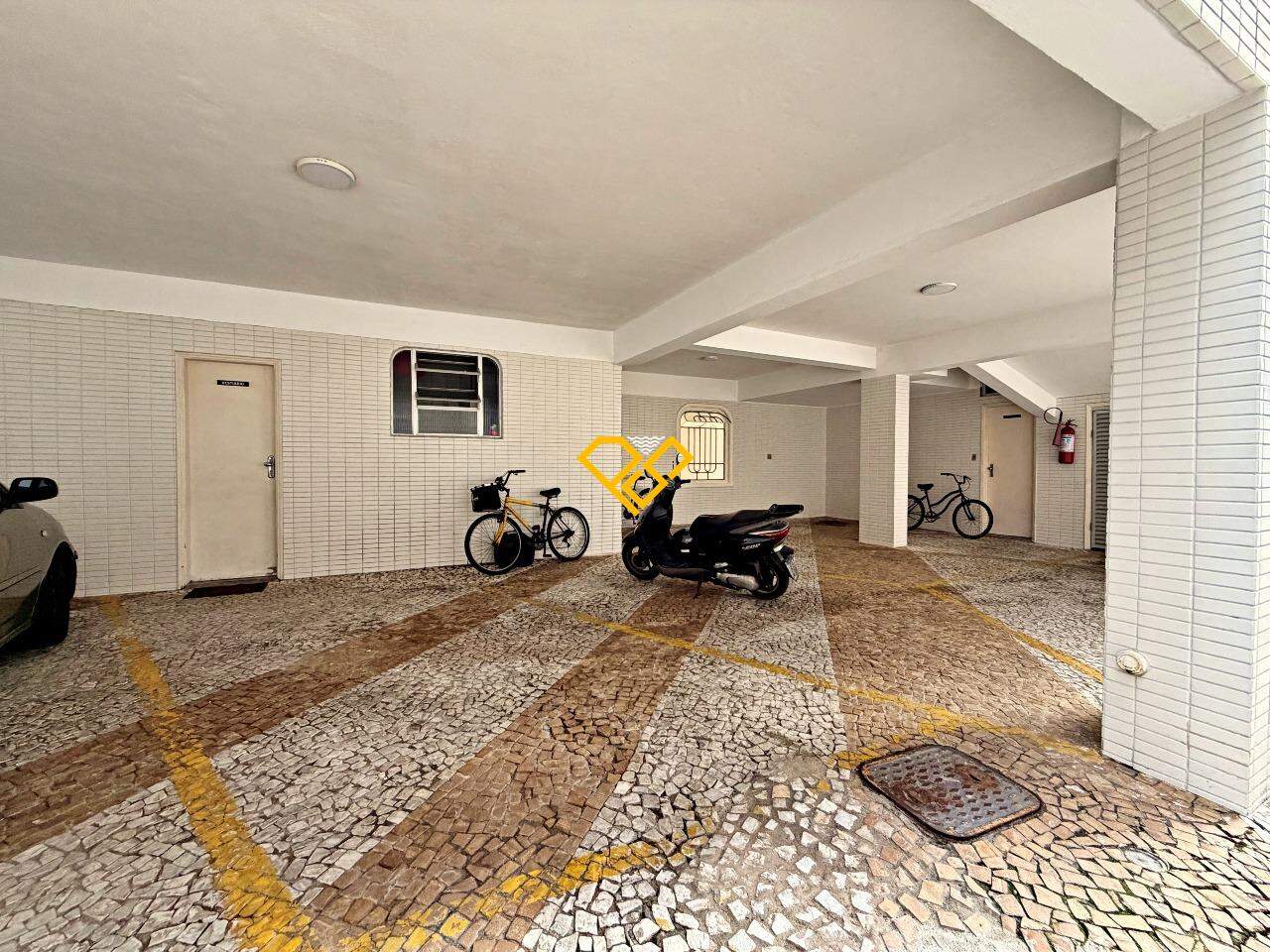 Apartamento à venda no Boqueirão: Garagem