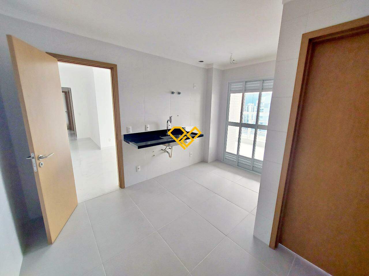 Apartamento à venda no Gonzaga: Cozinha