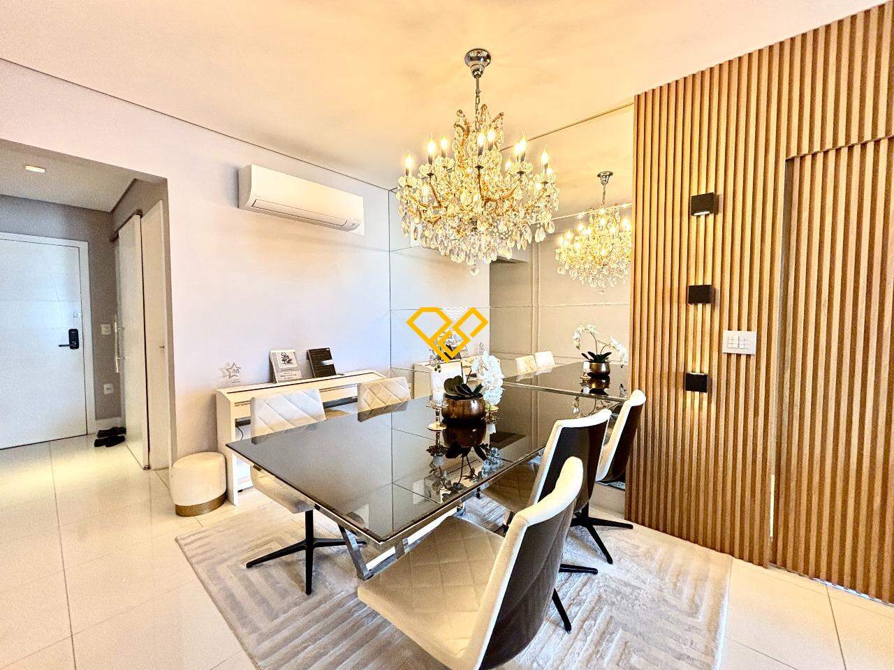 Apartamento à venda no Embaré: Sala