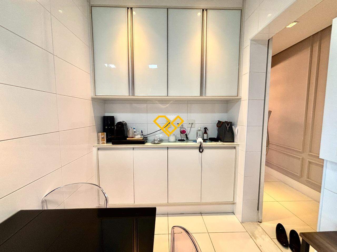 Apartamento à venda no Embaré: Cozinha