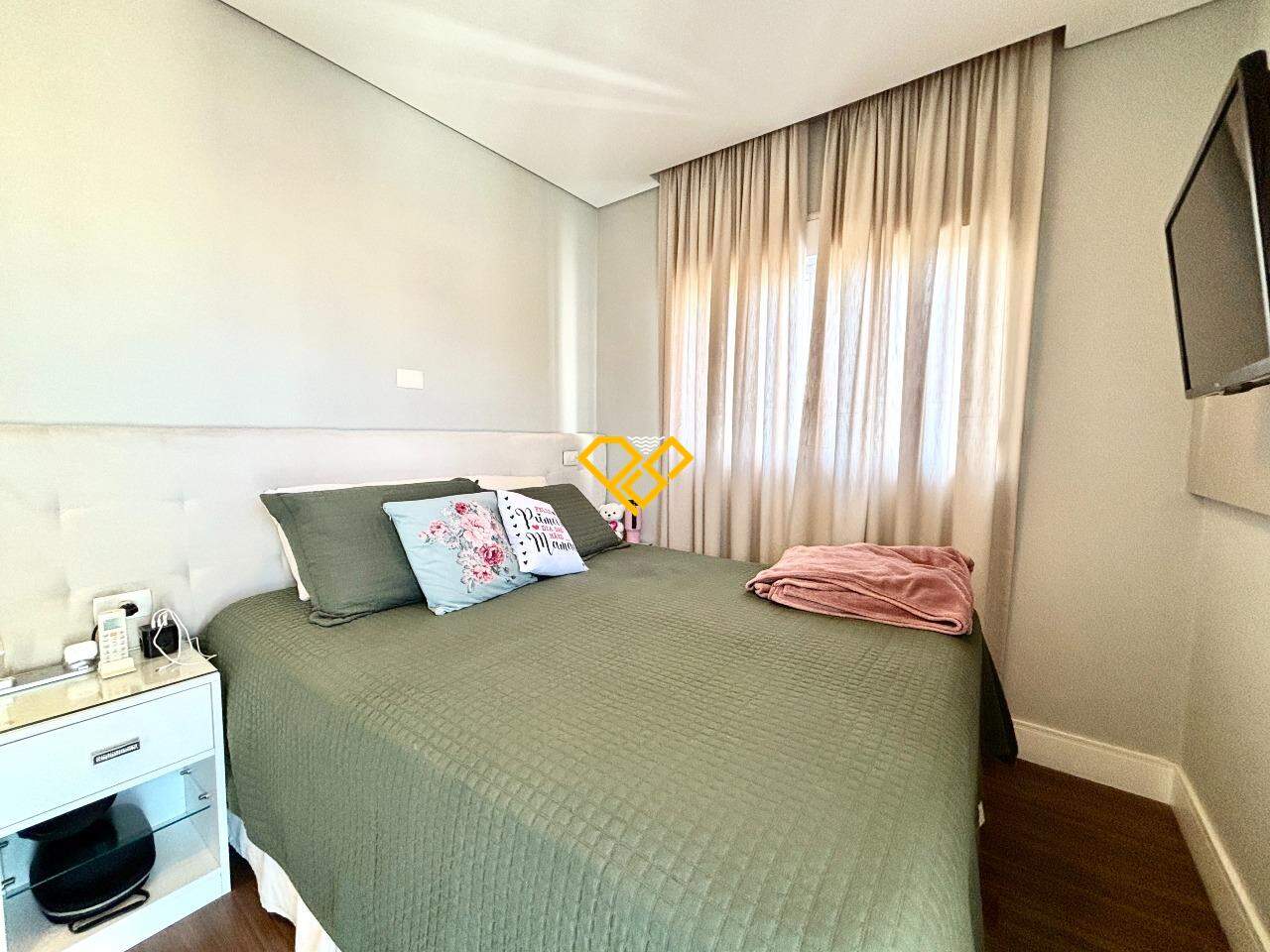 Apartamento à venda no Embaré: Dormitório 1 - suíte