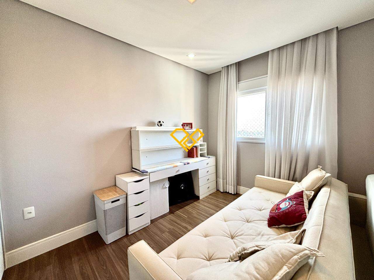 Apartamento à venda no Embaré: Dormitório 2