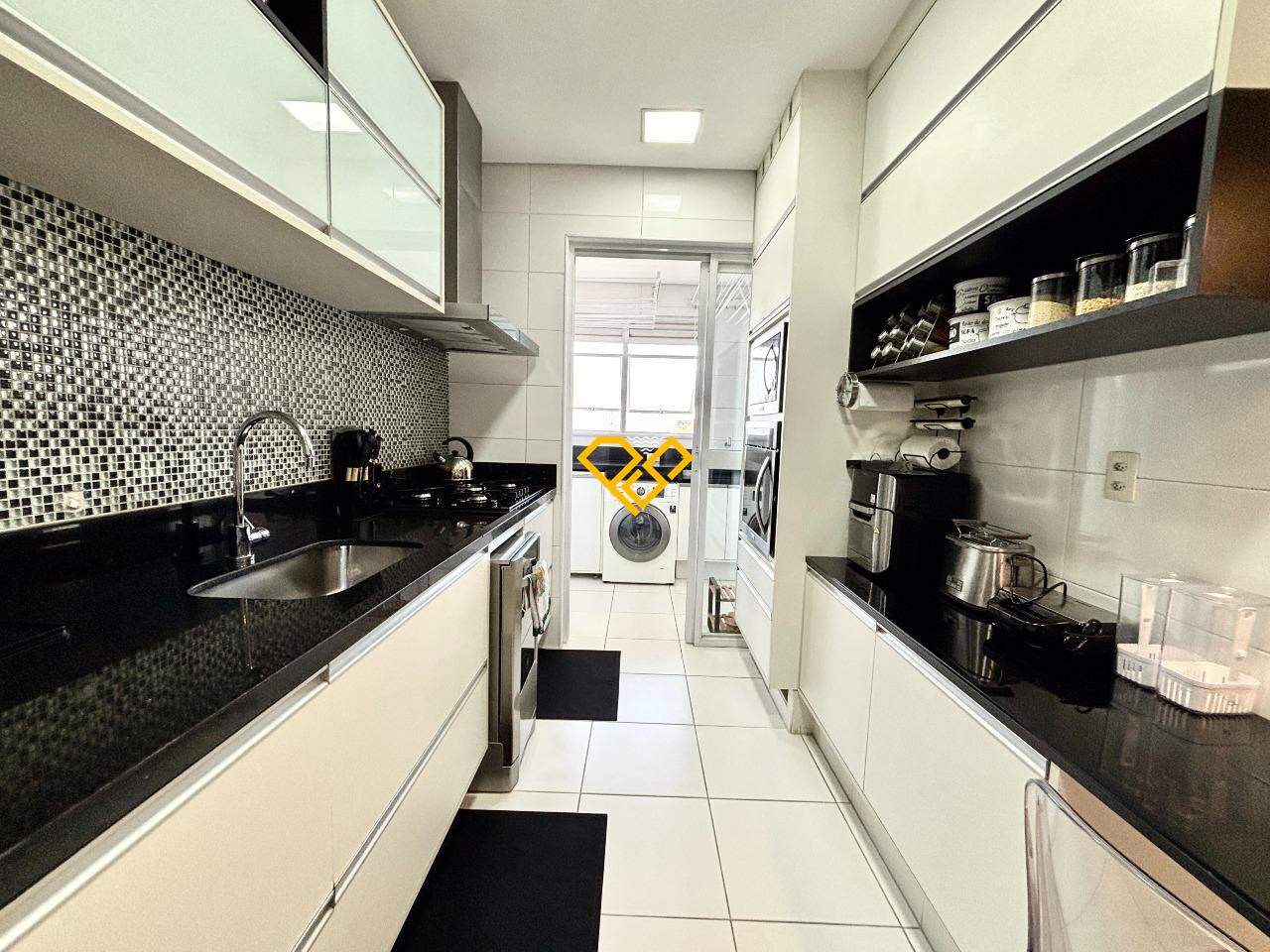 Apartamento à venda no Embaré: Cozinha