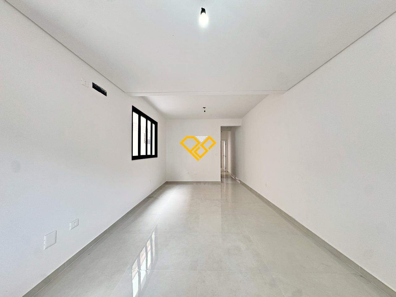 Sobrado à venda no Boqueirão: Sala 1 andar
