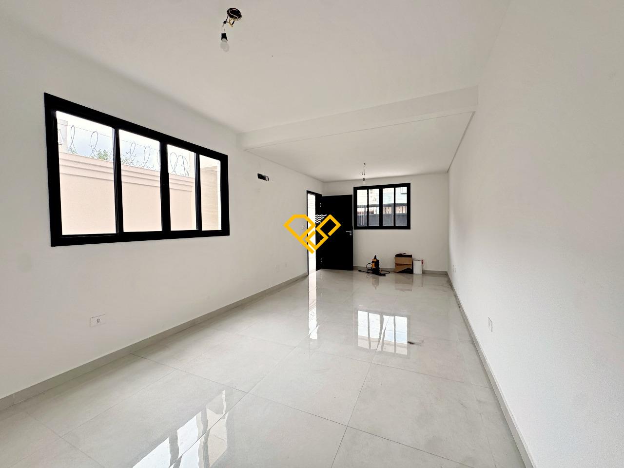 Sobrado à venda no Boqueirão: Sala 1 andar