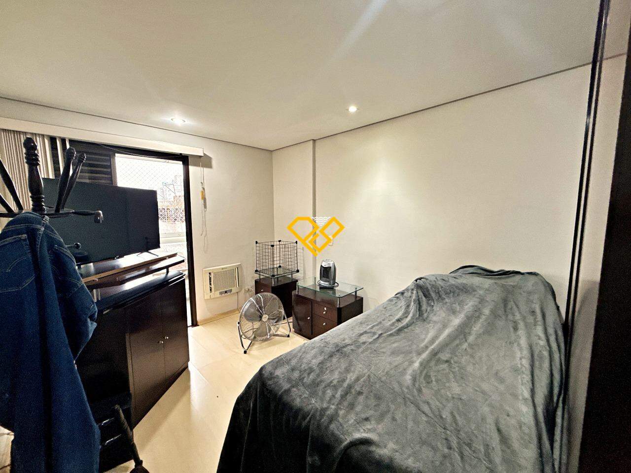 Apartamento à venda no Boqueirão: Dormitório 1 - suíte