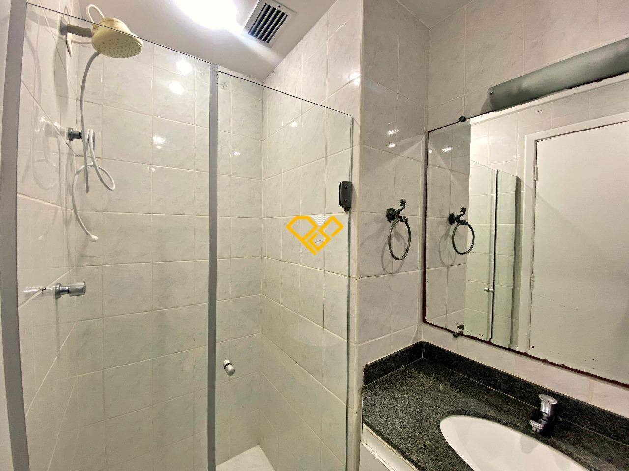 Apartamento à venda no Boqueirão: Wc social