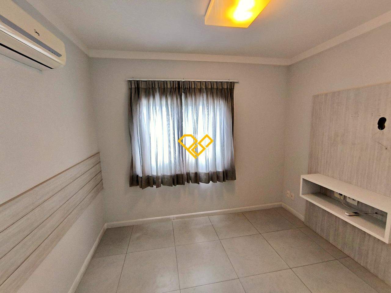 Apartamento à venda no Boqueirão: Dormitório 1 - suíte