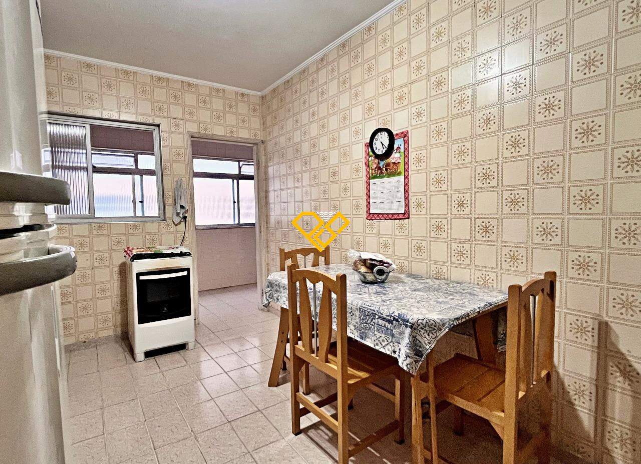 Apartamento à venda no Gonzaga: Cozinha