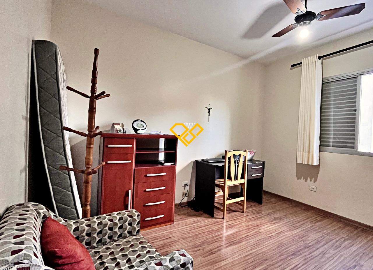 Apartamento à venda no Gonzaga: Dormitório 2