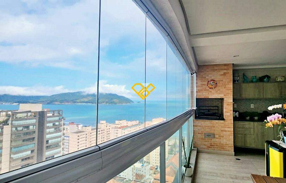 Apartamento à venda no Embaré: Varanda gourmet