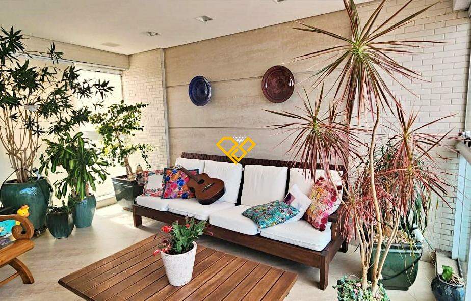 Apartamento à venda no Embaré: Varanda gourmet