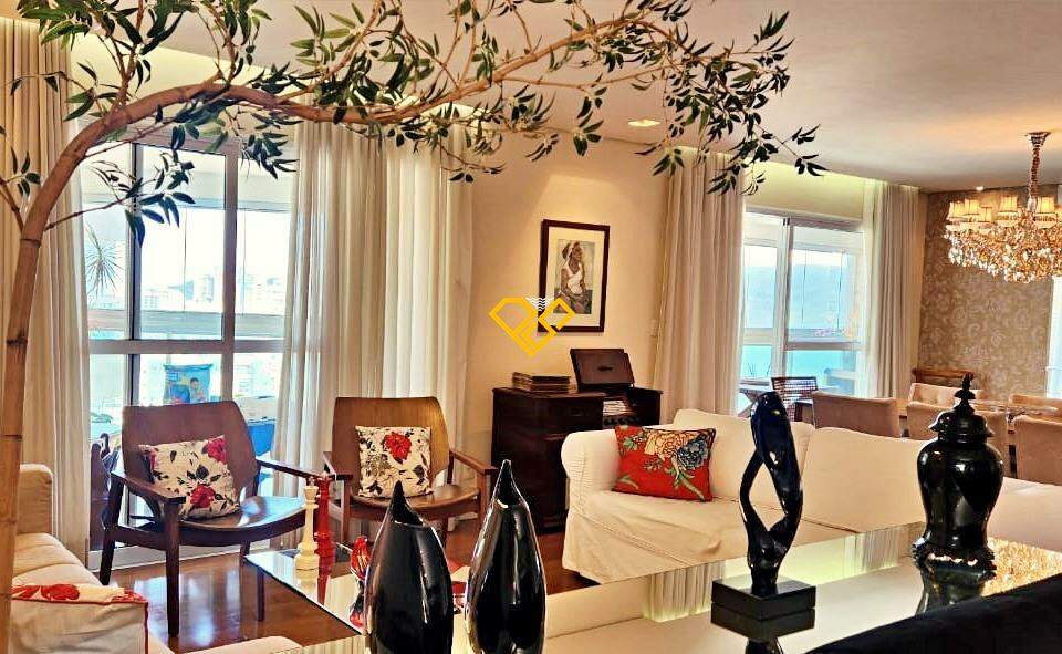 Apartamento à venda no Embaré: v