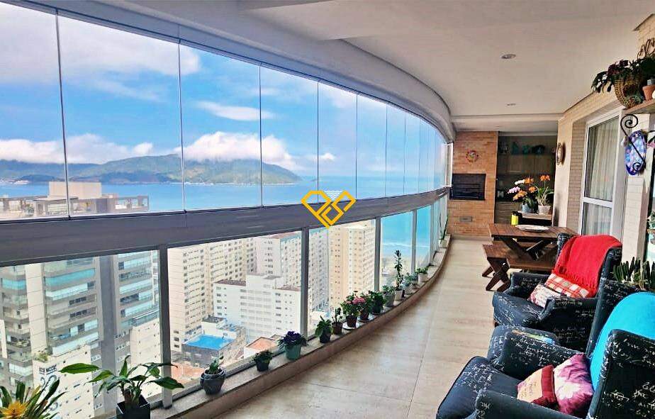 Apartamento à venda no Embaré: Varanda gourmet