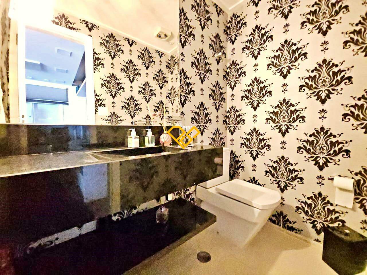 Apartamento à venda no Embaré: Lavabo