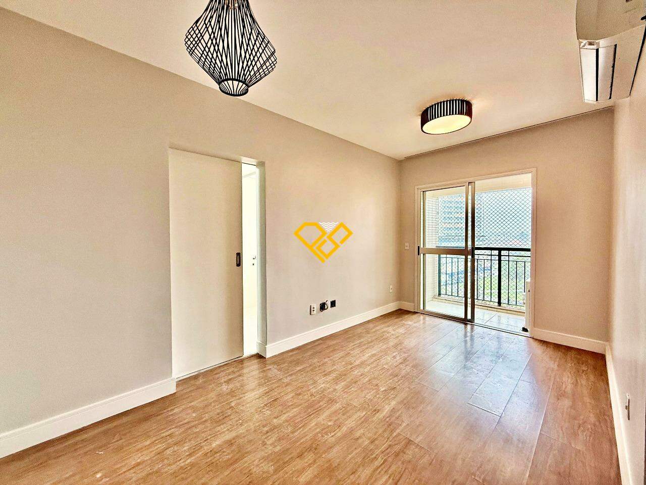Apartamento à venda no Gonzaga: Sala