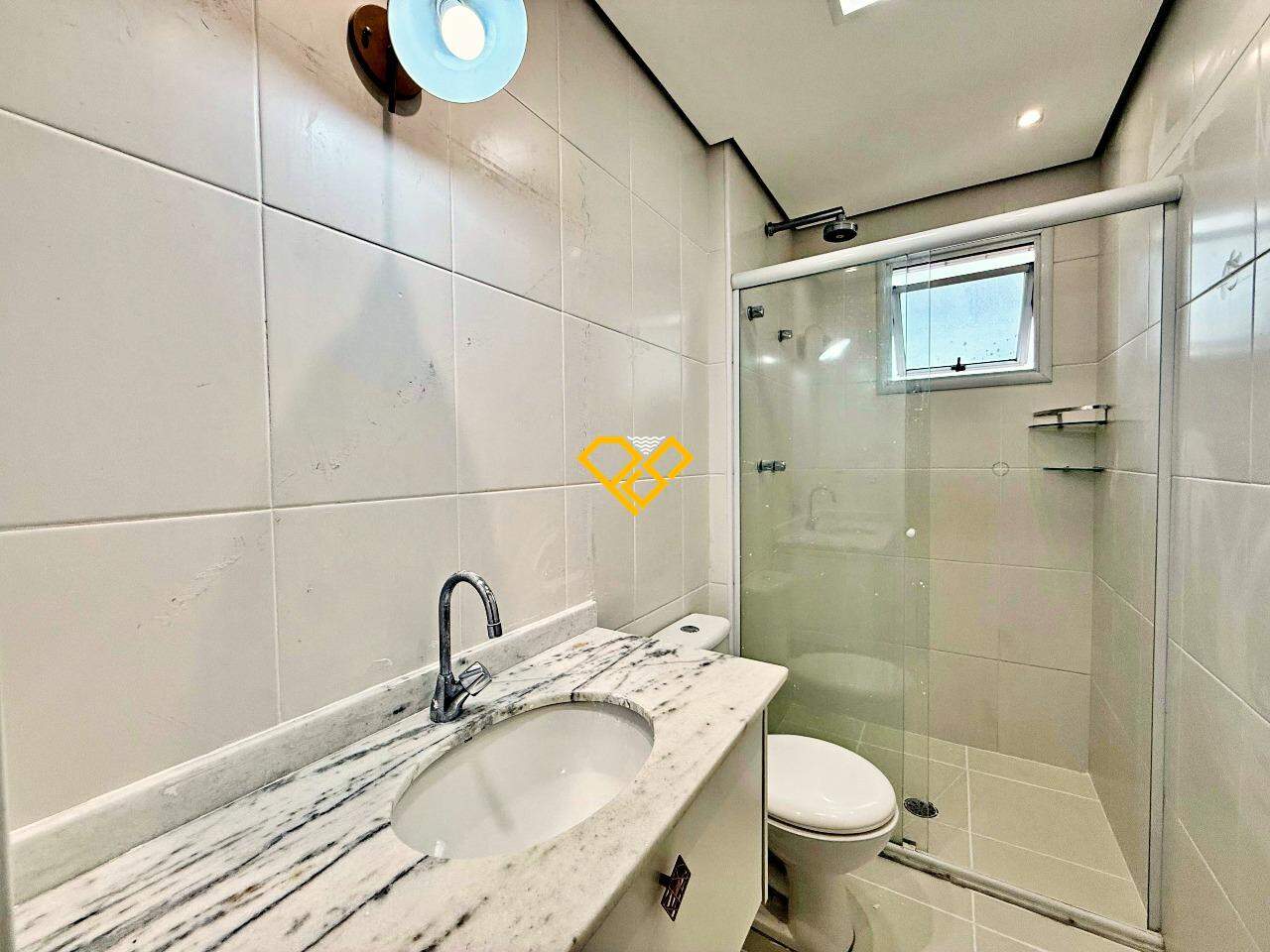 Apartamento à venda no Gonzaga: Wc social
