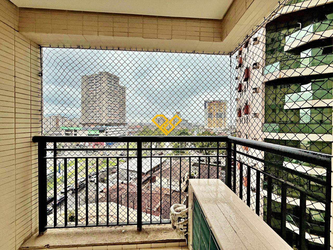Apartamento à venda no Gonzaga: Varanda