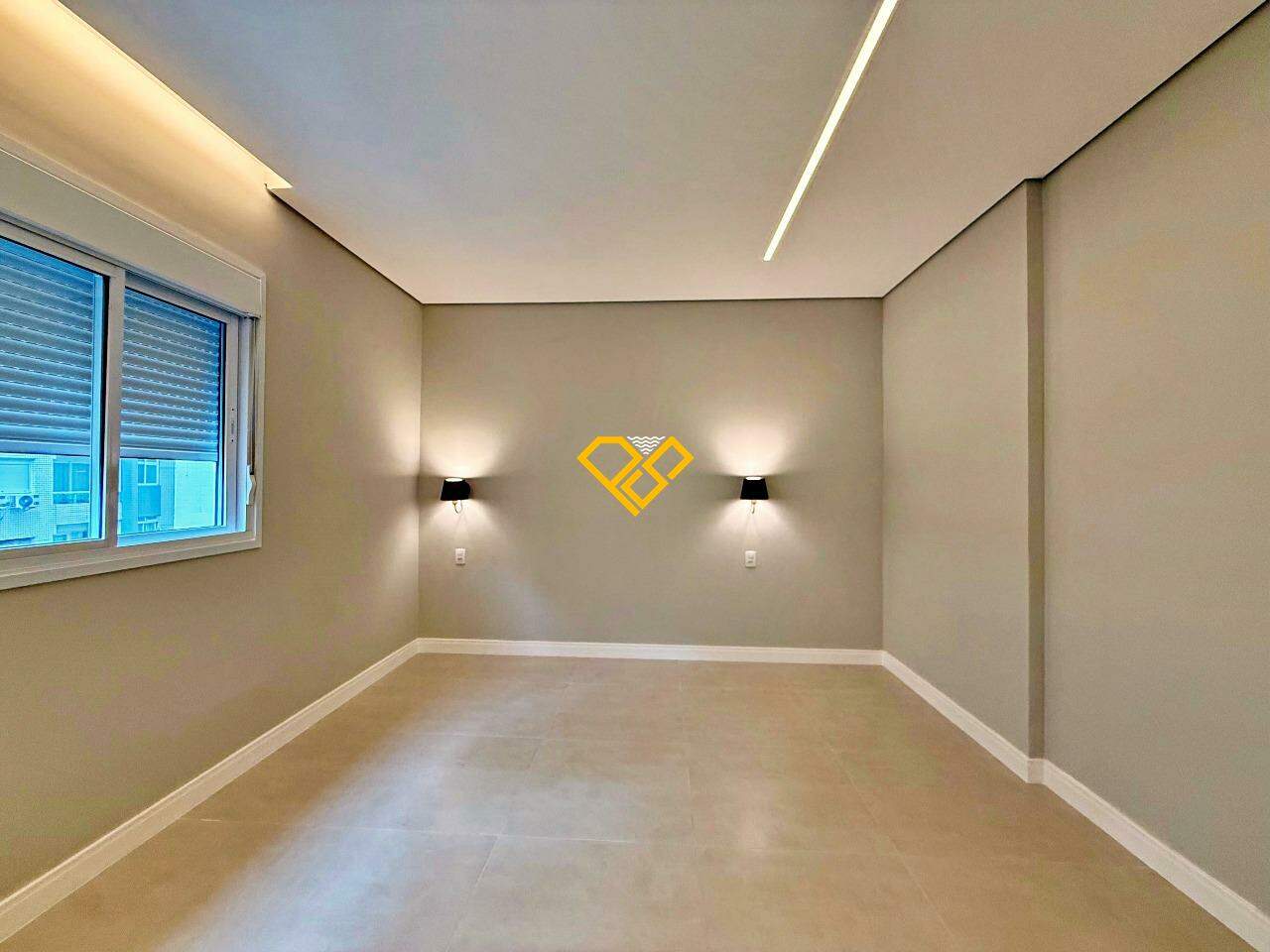Apartamento à venda no Gonzaga: Suíte 1