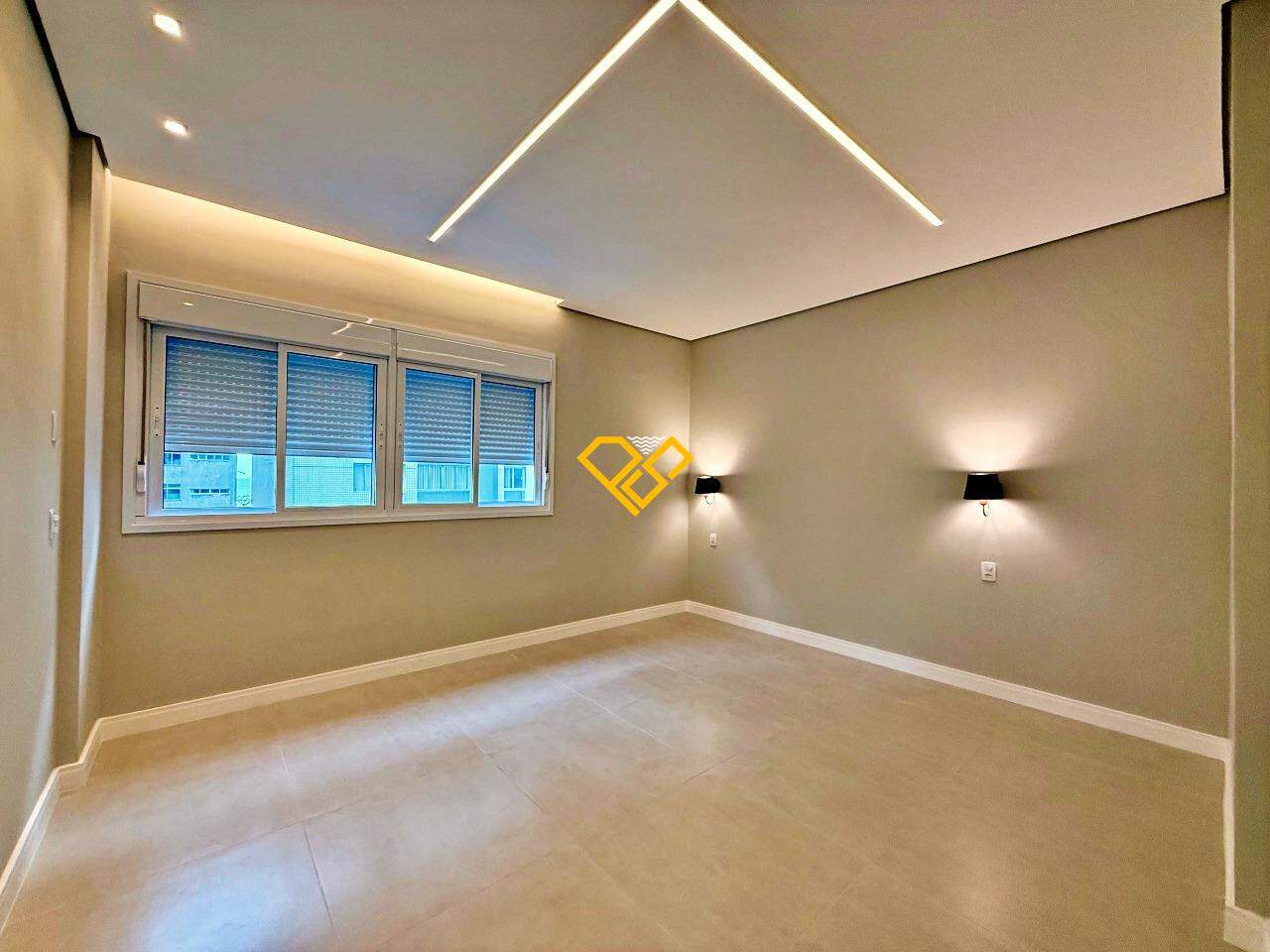 Apartamento à venda no Gonzaga: Suíte 1