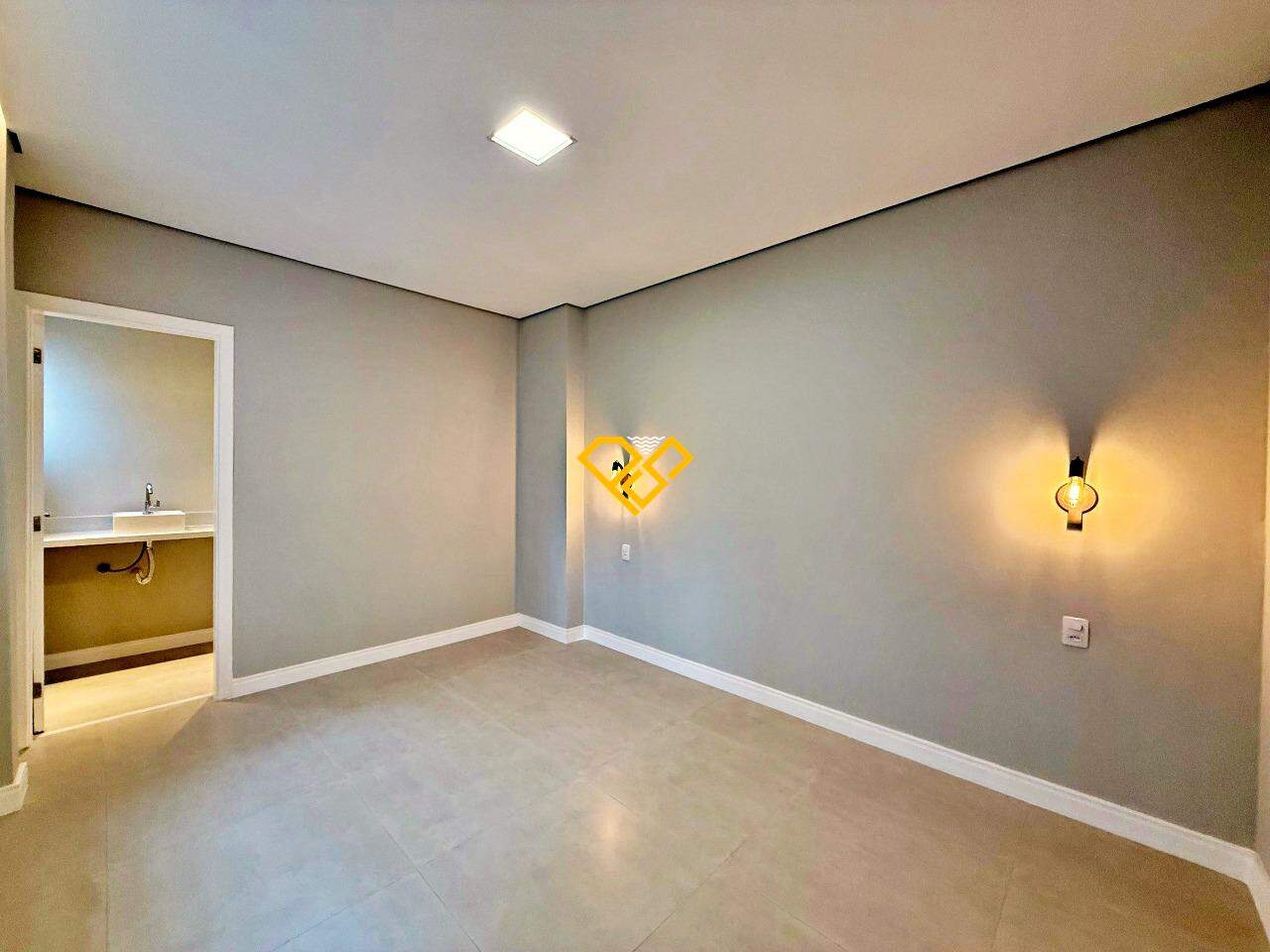 Apartamento à venda no Gonzaga: Suíte 3