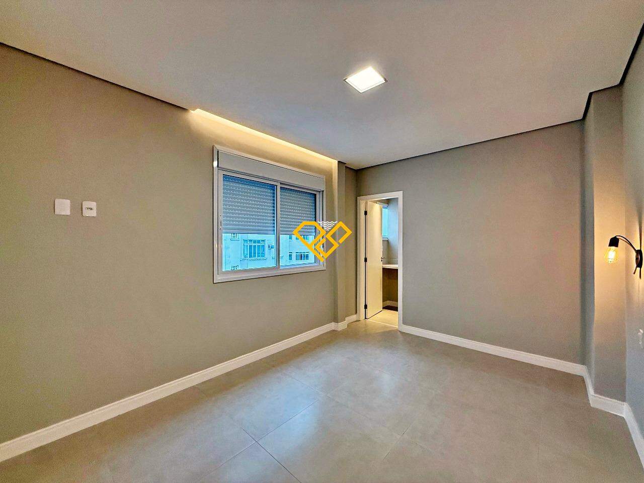 Apartamento à venda no Gonzaga: Suíte 3