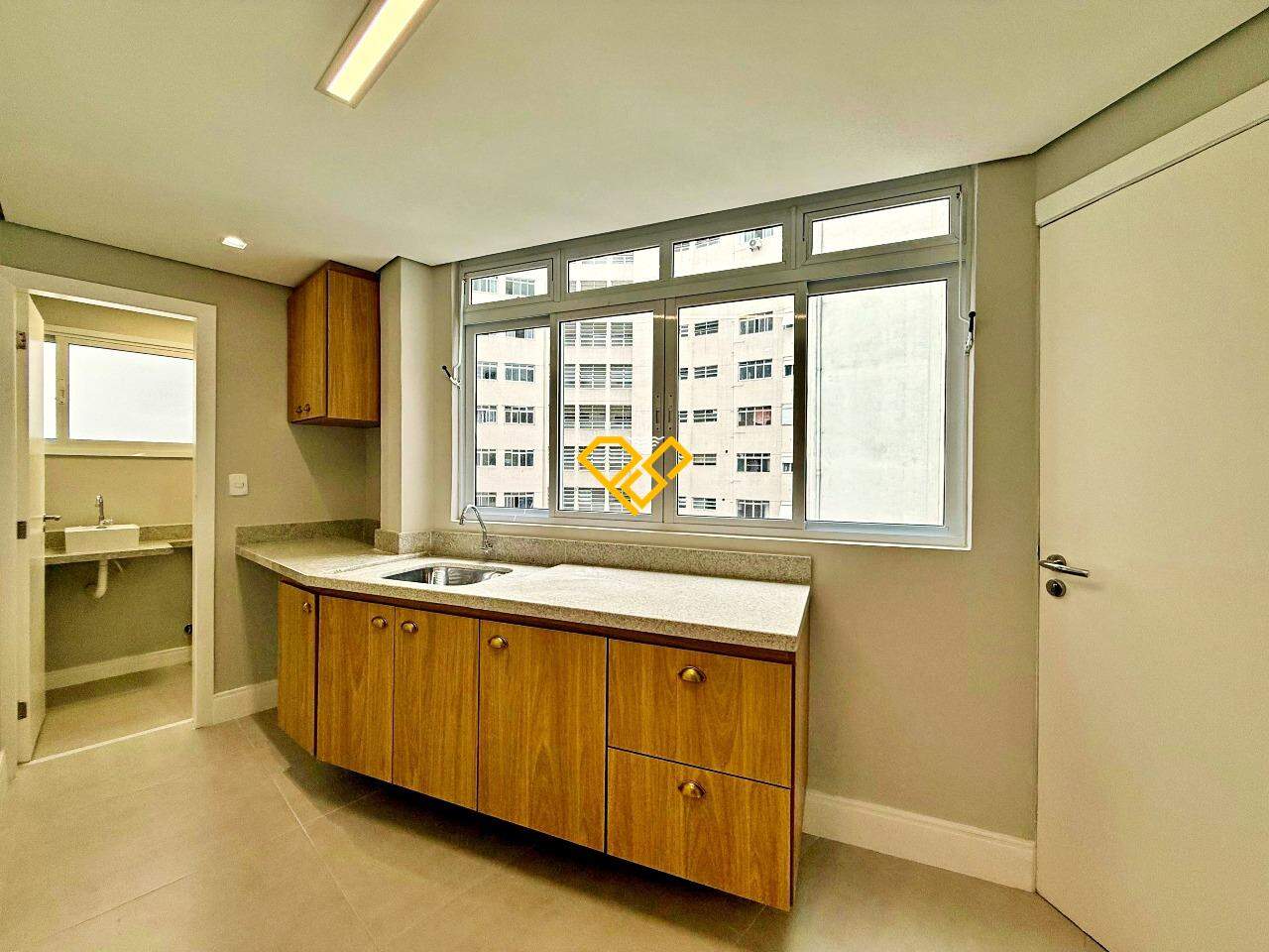 Apartamento à venda no Gonzaga: Área de serviço