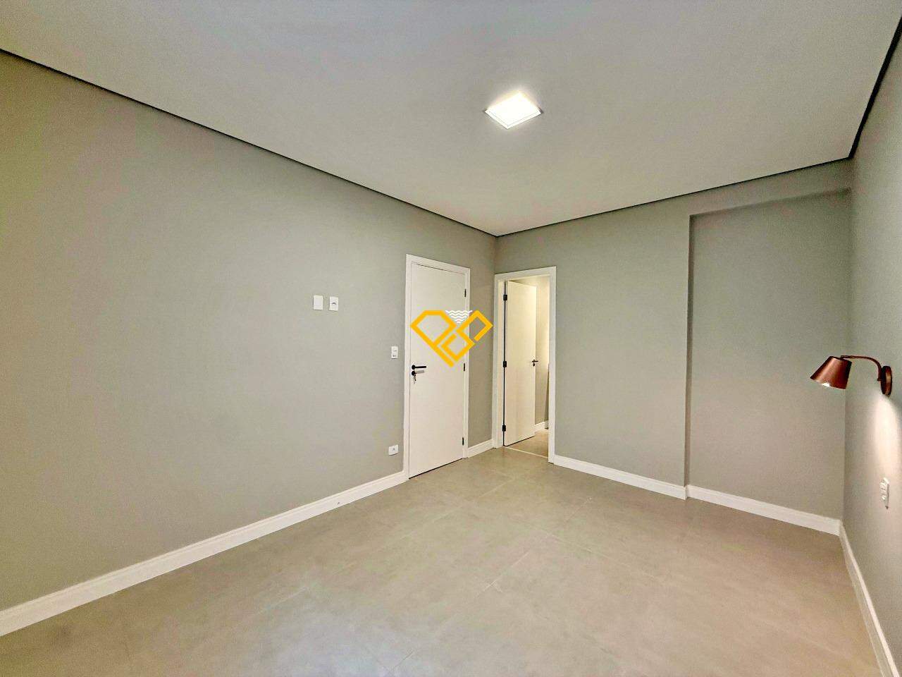 Apartamento à venda no Gonzaga: Suíte 2