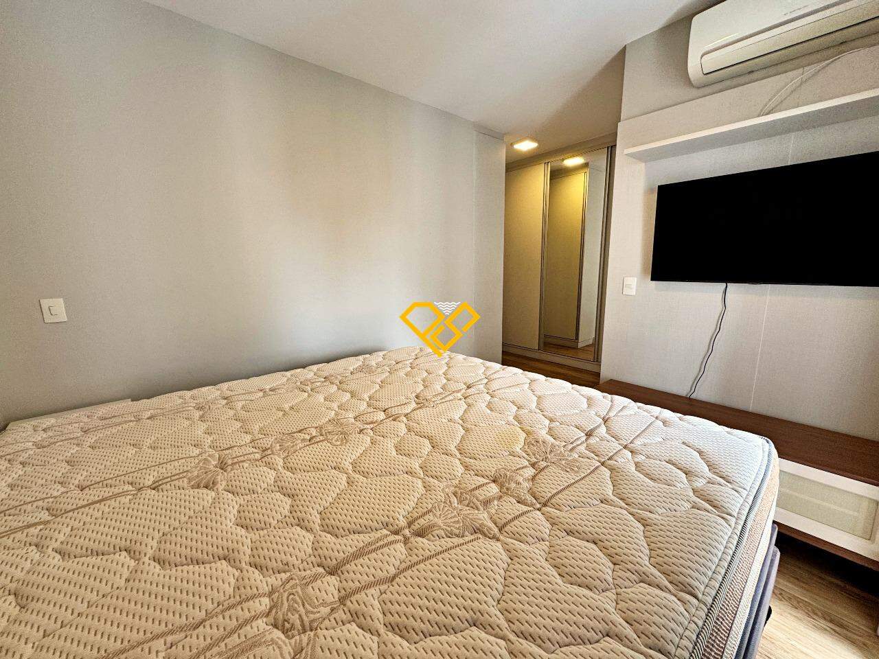 Apartamento à venda no Ponta da Praia: Dormitório 1 - suite