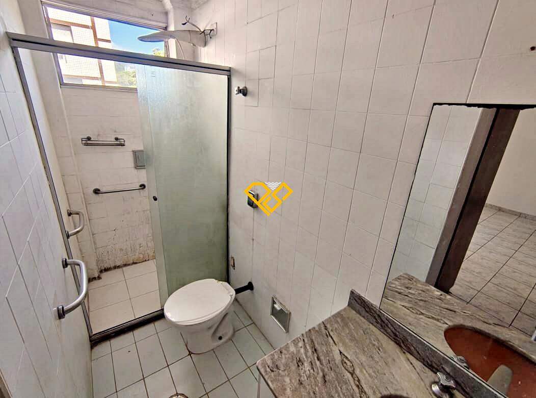 Apartamento à venda no José Menino: Wc suíte