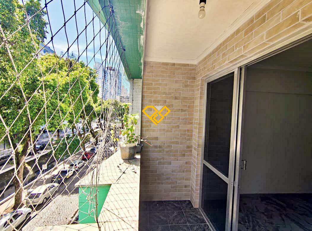 Apartamento à venda no José Menino: Varanda
