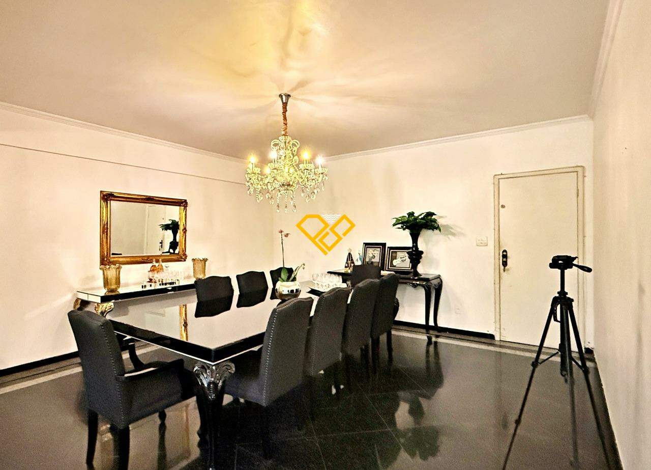 Apartamento à venda no José Menino: Sala